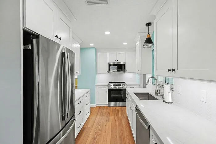 9605 N Edison Ave — Photo 8