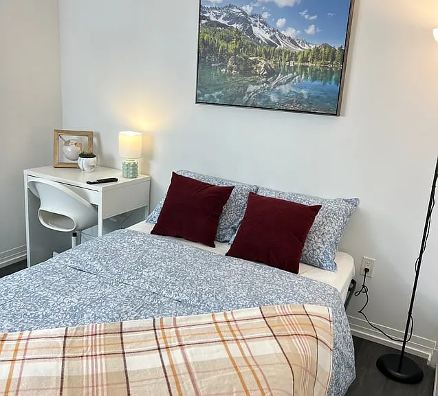 251 Jarvis St #1806B — Photo 2
