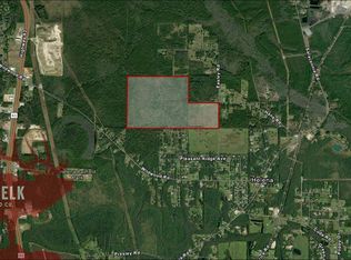 6112 Hans Rd, Moss Point, MS 39562