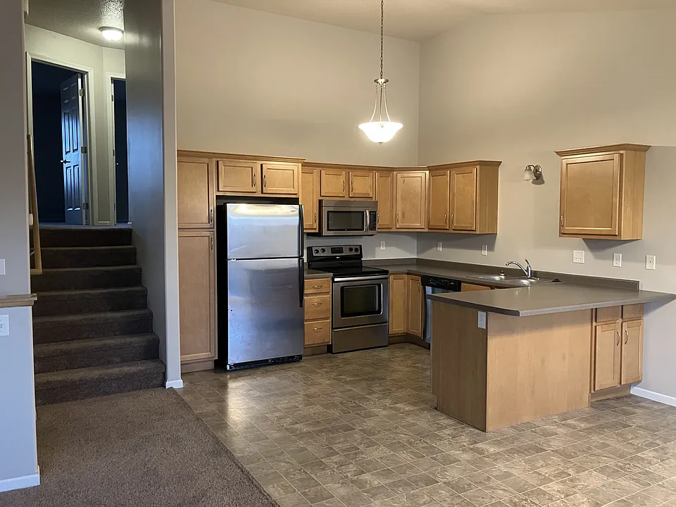 Dakota Territories Townhomes