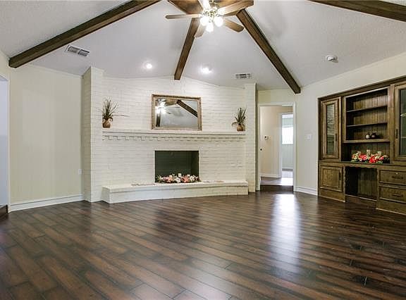 3rd image of 1116 Angela Dr