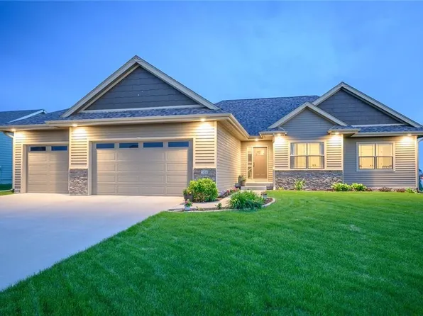 104 35th St SE, Altoona, IA 50009