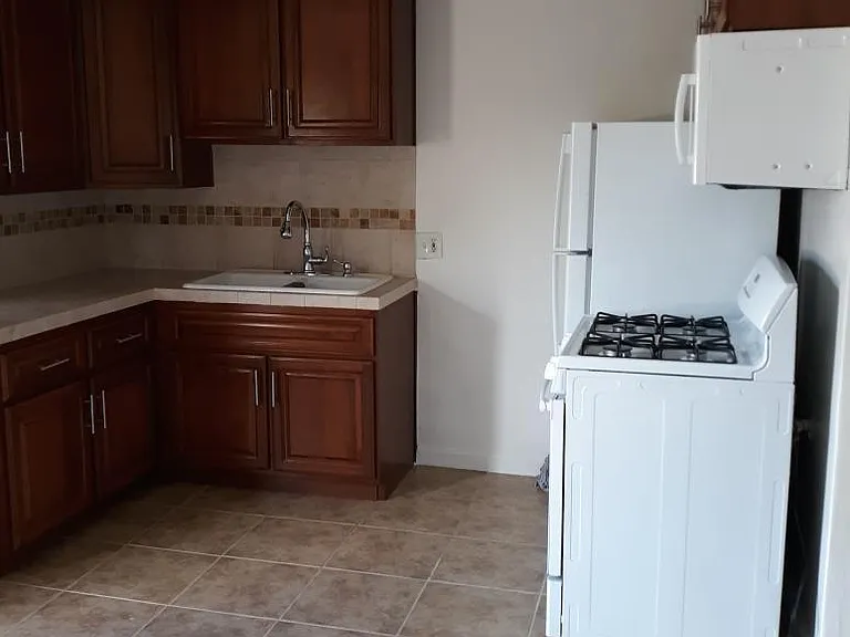 11920 Inglewood Ave #15 — Photo 6