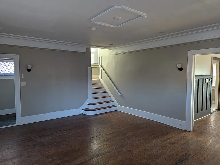 2245 Glynn Ct — Photo 6