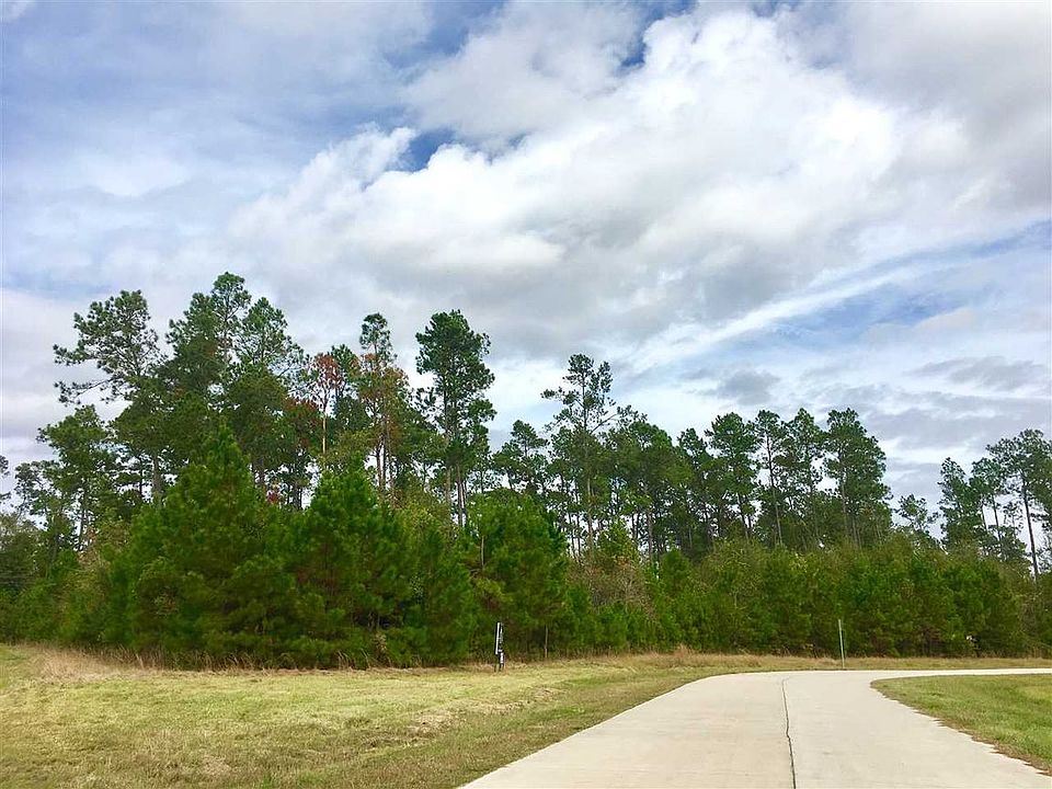 1st image of 12020 Woodland Cir
