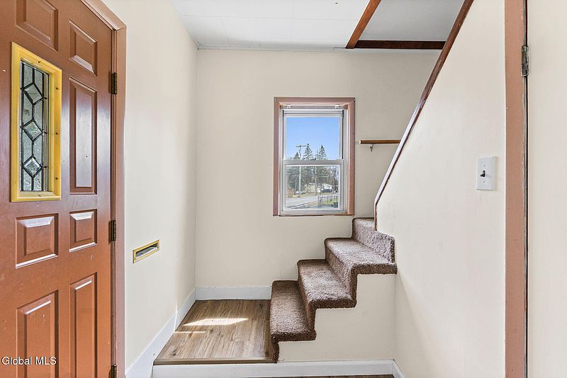 3rd image of 246 E Campbell Road