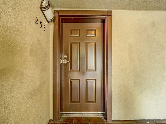 3rd image of 1421 N 1st St Unit 258