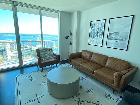 2nd image of 500 Brickell Ave APT 4000