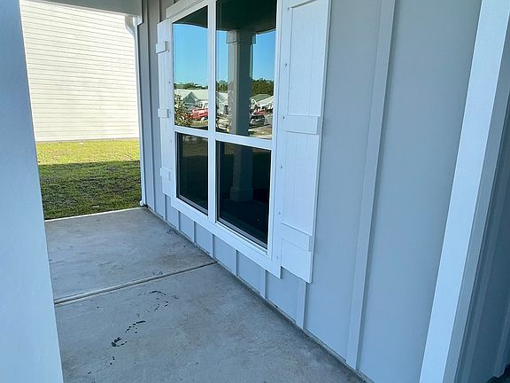 2nd image of 143 Tierra Verde Way