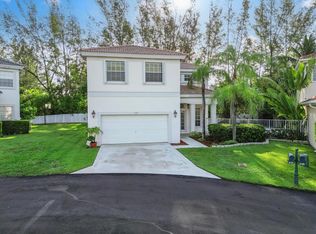 6787 NW 32nd Ct, Pompano Beach, FL 33063