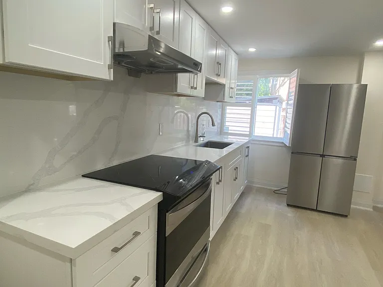 64 Grover Hill Ave #BASEMENT — Photo 2