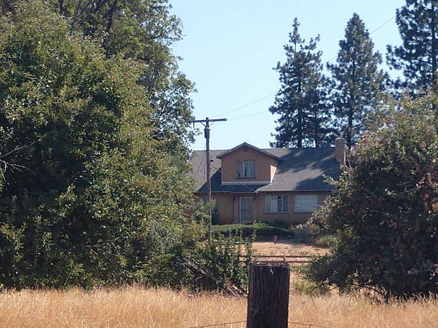 1st image of 90 Bell Ln
