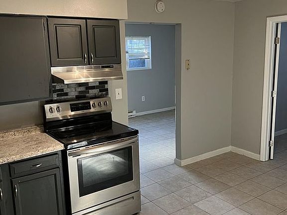 4th image of 2236 Hanser Dr APT 1