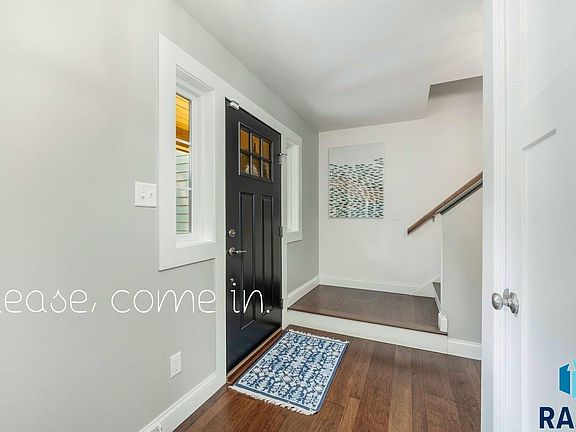 5th image of 3824 S Slaten Park Dr