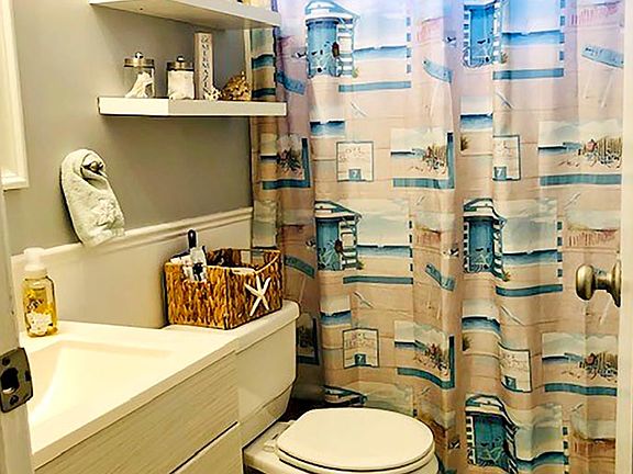 4th image of 1127 La Paloma Blvd #1127