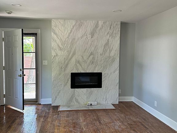 Electric fireplace to create a great ambience.