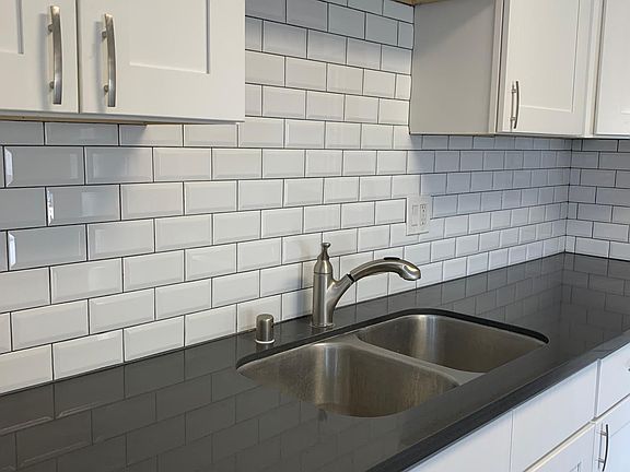 3rd image of 4338 Mississippi St APT 14