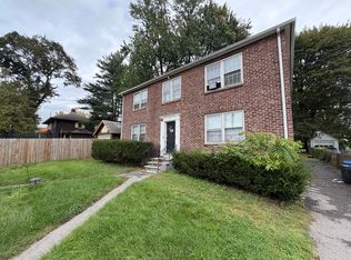 1902 7th St #1, Rensselaer, NY 12144