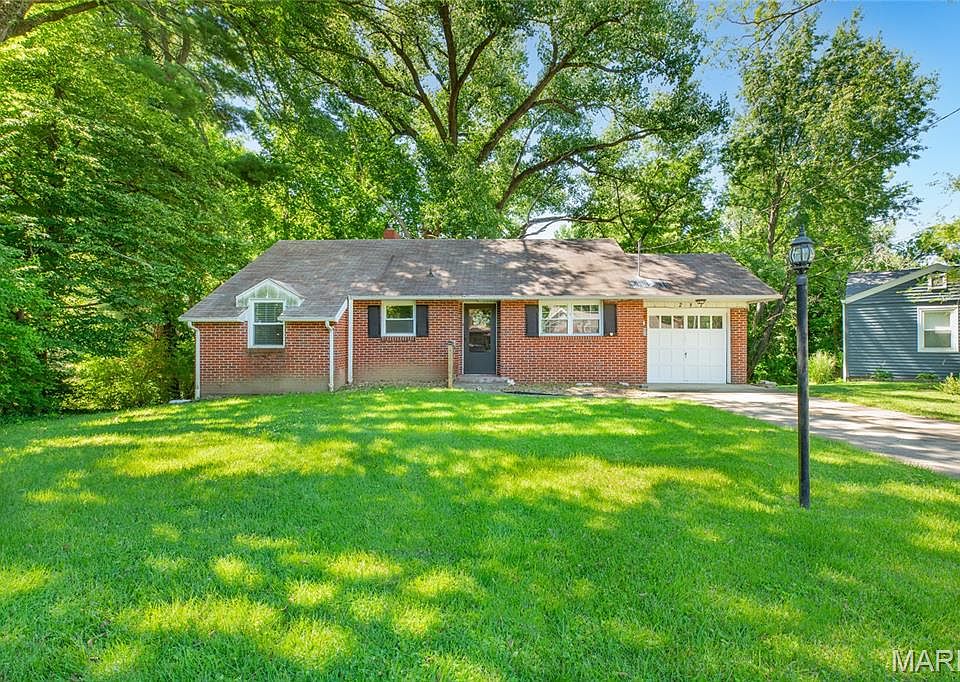 1st image of 287 Westwood Pl