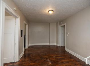 8904 Madison Ave APT E3, Cleveland, OH 44102