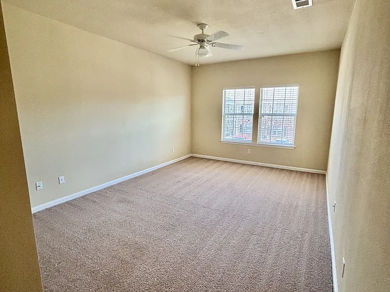 Arbor Place Apartments — Photo 52