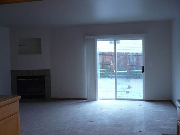 2nd image of 1202 4th St APT A