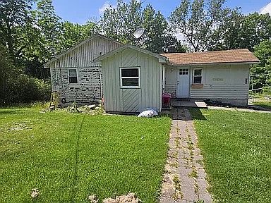 1st image of 22 Grandview Trl #0