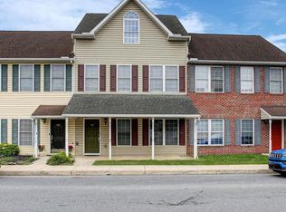 102 S Earl St, Shippensburg, PA 17257