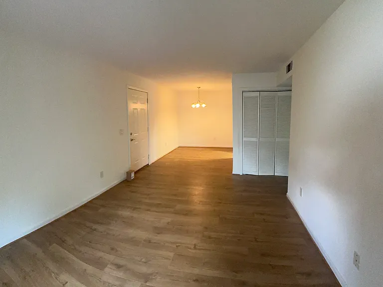 2118 Acklen Ave #51 — Photo 24