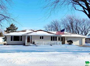 505 Locust St, Hospers, IA 51238