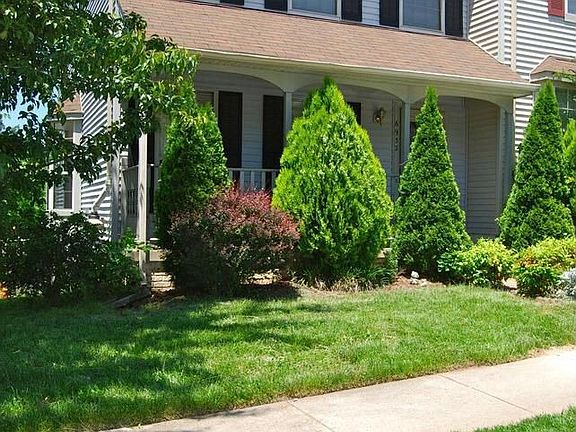 2nd image of 6932 Hovingham Ct