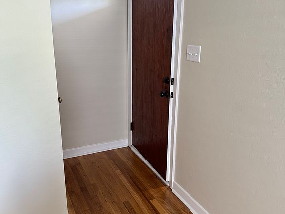 2nd image of 109 Doll Pkwy