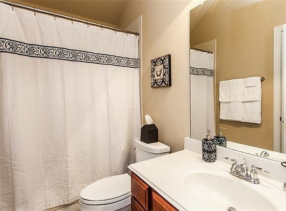 5th image of 9313 Jerico Dr