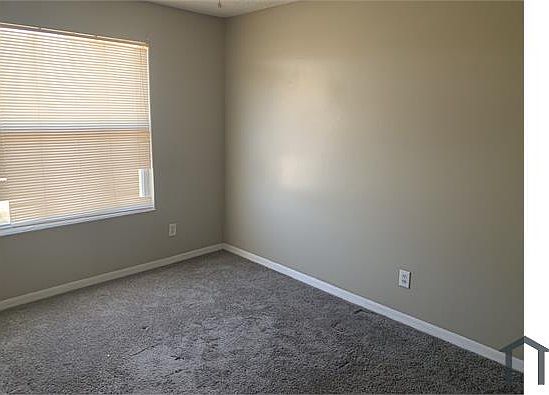 5th image of 18205 Hollyhills Way