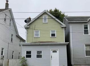 230 W Elm St, Hazleton, PA 18201