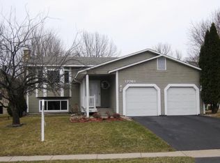 17762 S Shore Ln W, Eden Prairie, MN 55346