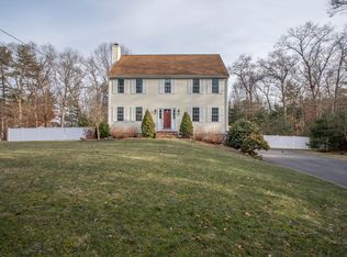 622 Foundry St, South Easton, MA 02375