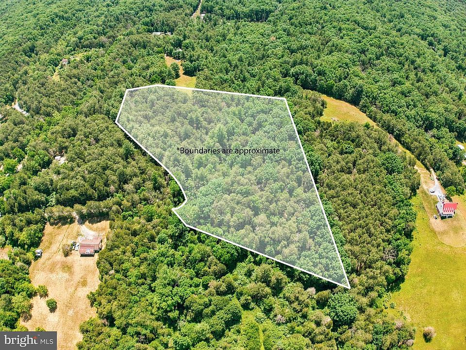 1st image of Moutain Slope Ln