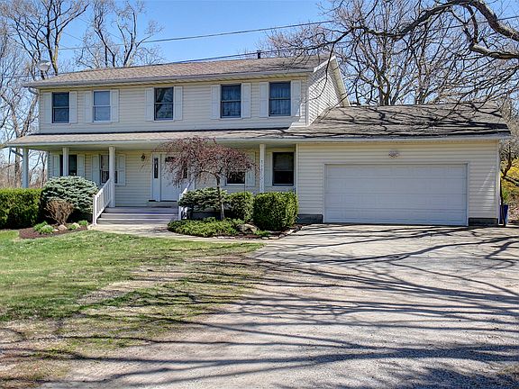 2nd image of 717 Vine Ave