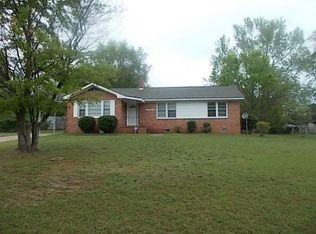5415 Pinefield Rd, Sumter, SC 29154