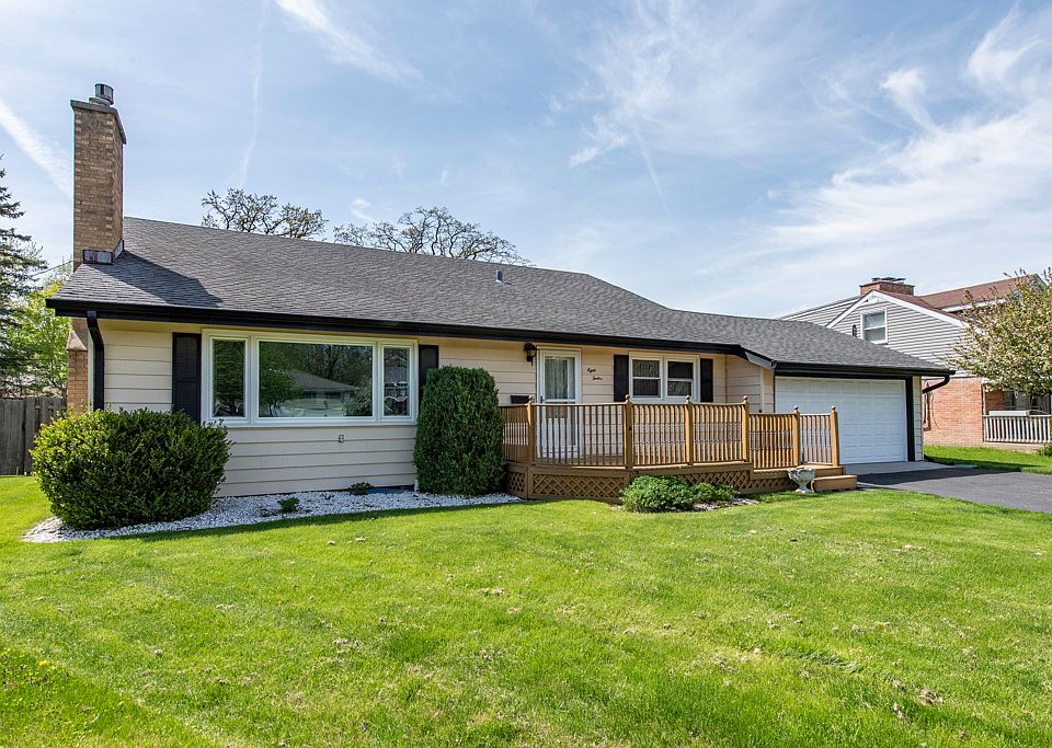 1st image of 812 Geddes Ct