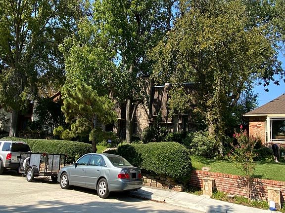 2nd image of 8835 Arborside Dr