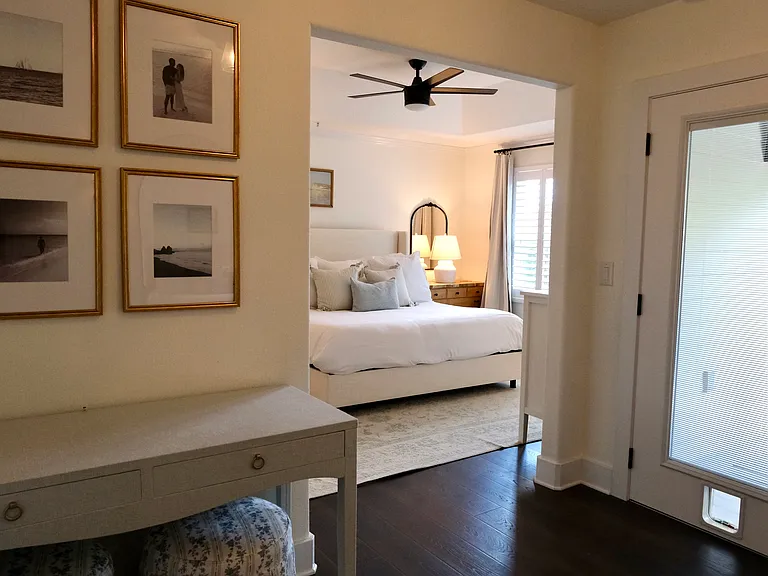689 Oak Lake Ln — Photo 24