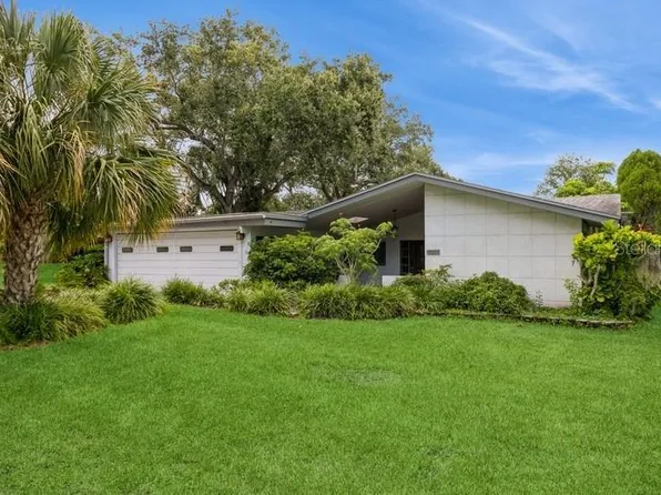 2035 Nolan Dr, Dunedin, FL 34698