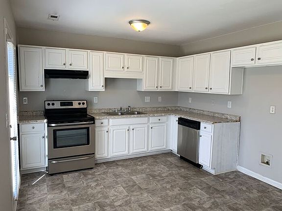4th image of 5409 Morning Breeze Ln