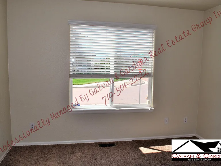 6111 Rocking Chair Ln — Photo 9