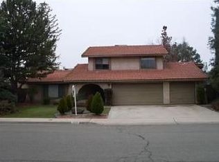 108 N Cindy Ave, Clovis, CA 93612