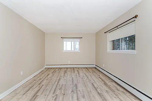 11 Crescent Dr #2 Photo 1