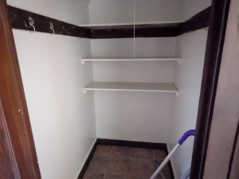 308 Stanley St #3 — Photo 9