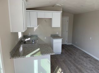 649 West St #11, Tracy, CA 95376